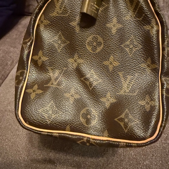 Louis Vuitton Monogram Speedy 25 - Picture 3 of 14